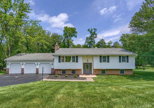Photo of 5817 Dale Dr, Sykesville, MD 21784