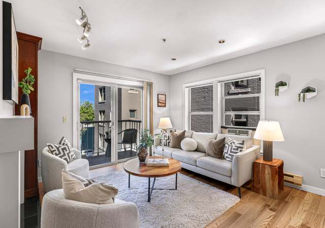 Property at 506 E Howell St Unit E212, Seattle, WA 98122, 2 beds, 1 bath