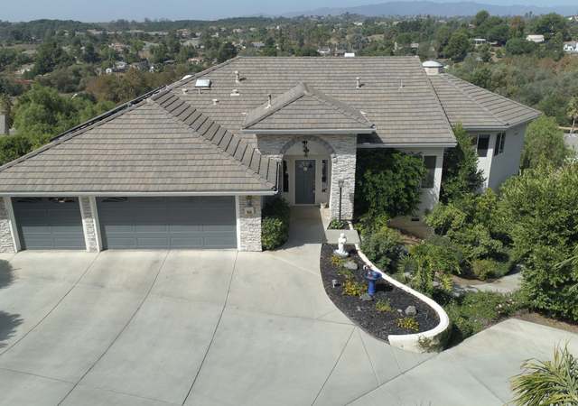 Photo of 2211 Crest Hill Ln, Fallbrook, CA 92028