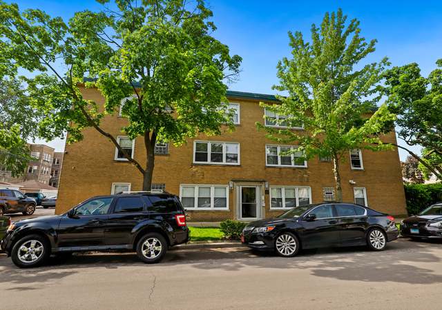 Photo of 5759 N Kimball Ave #102, Chicago, IL 60659