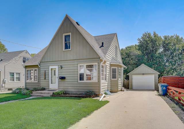 Photo of 1118 8th Ave NW, Rochester, MN 55901