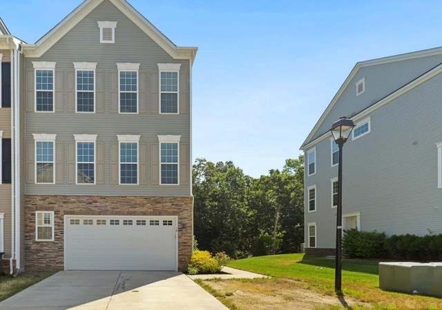Property at 14 Sickle Dr, Stafford, VA 22554, 3 beds, 3 baths
