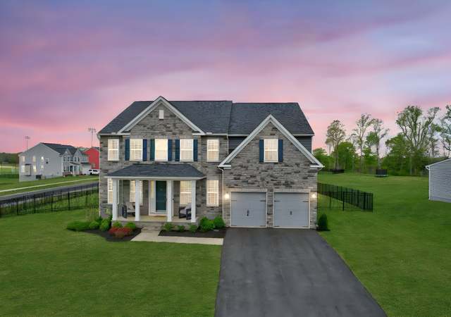 Property at 10102 Premier St, Fredericksburg, VA 22408, 7 beds, 5.5 baths
