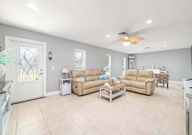 Photo of 9799 Daisy Ave, Palm Beach Gardens, FL 33410