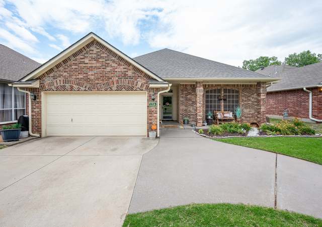 Property at 1113 Oak Creek Dr, Moore, OK 73160, 3 beds, 3 baths