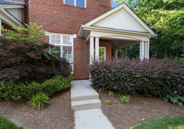 Photo of 4836 Hill View Dr, Charlotte, NC 28210