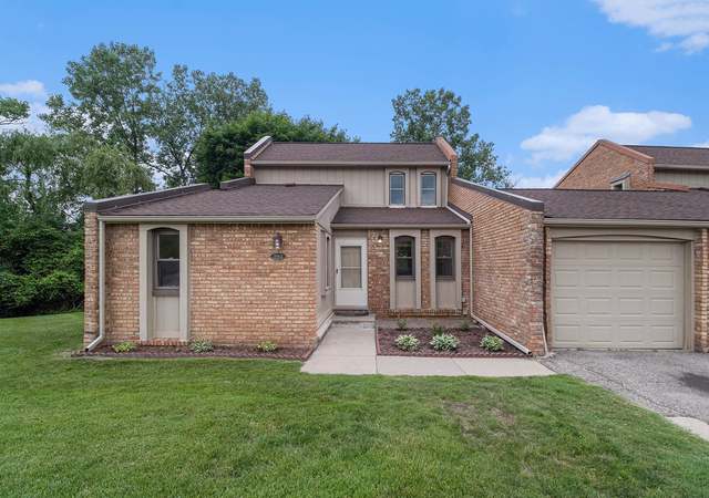 Photo of 2912 Moon Lake Dr, West Bloomfield Twp, MI 48323