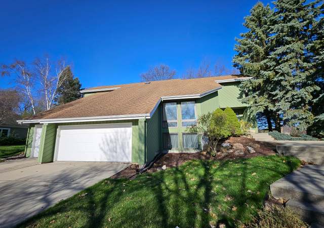 Photo of 3011 Rothmore Ln, Fitchburg, WI 53711