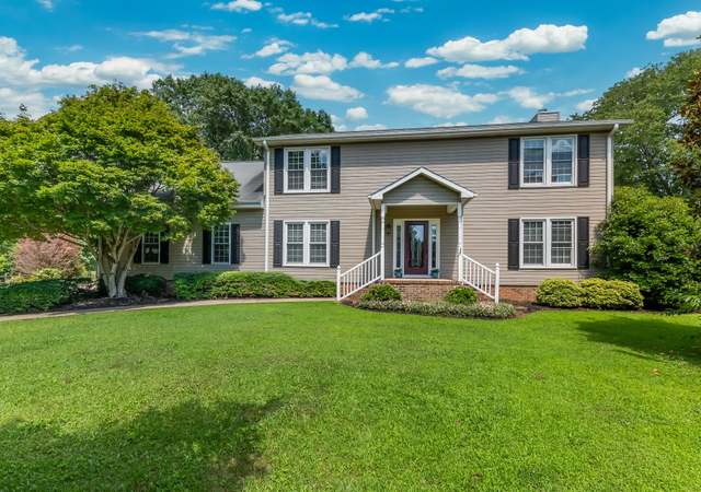 Photo of 225 Hawkins Creek Ct, Greenville, SC 29609