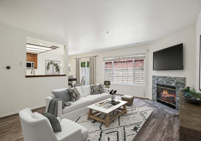 Photo of 17556 Van Buren Ln, Huntington Beach, CA 92647