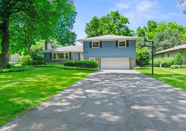 Photo of 145 Georgian Court Rd, Rochester, NY 14610