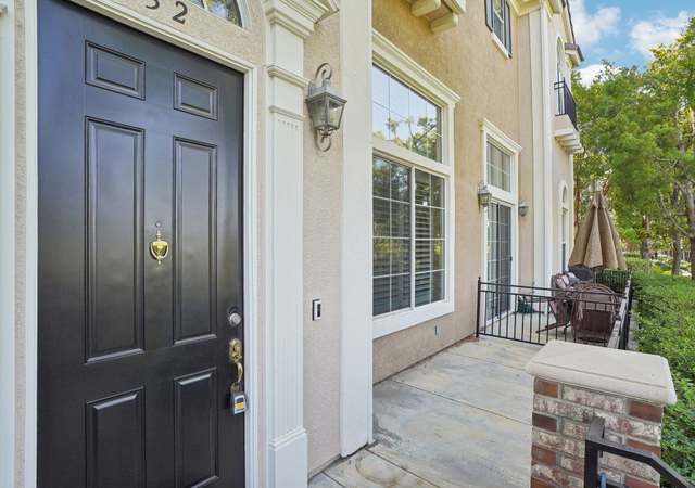 Photo of 26833 Shorebreak Ln #32, Valencia, CA 91355