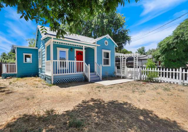 Photo of 838 A St, Ramona, CA 92065