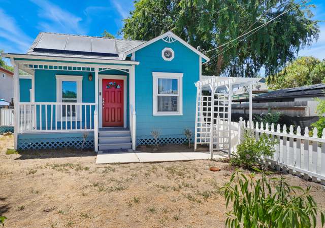 Photo of 838 A St, Ramona, CA 92065