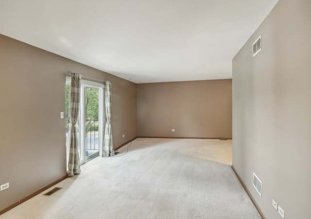 Photo of 1770 S Arlington Heights Rd Unit 4B, Arlington Heights, IL 60005