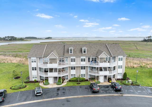 Property at 37456 Pettinaro Dr Unit 64-6, Ocean View, DE 19970, 4 beds, 4 baths