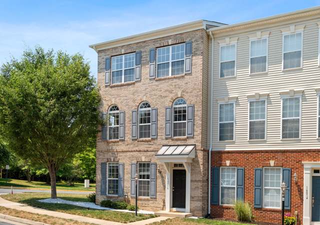 Property at 16016 Greymill Manor Dr, Haymarket, VA 20169, 3 beds, 3 baths