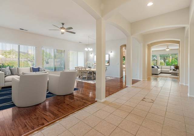Photo of 1933 Coltrane Pl, Escondido, CA 92027