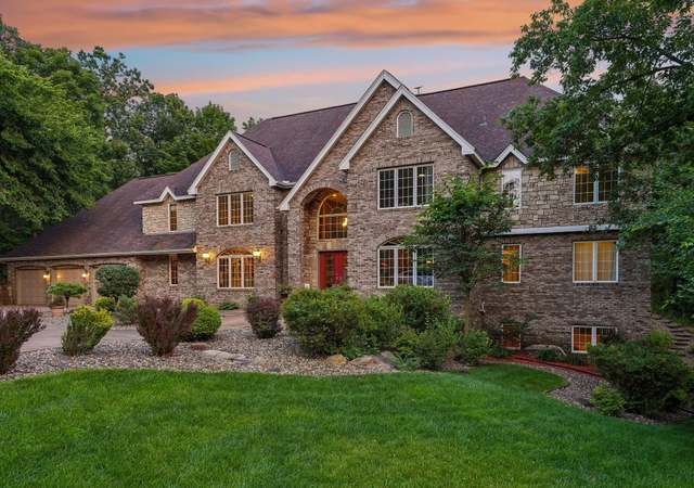 Property at 18751 Knollwood Cir, Lakeville, MN 55044, 4 beds, 5 baths