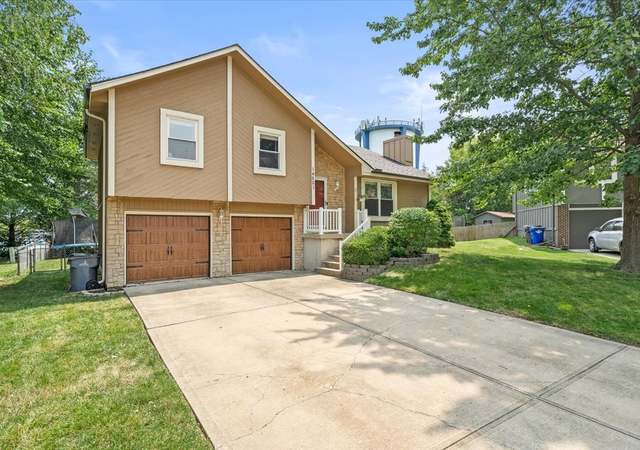Photo of 14821 S Alden St, Olathe, KS 66062