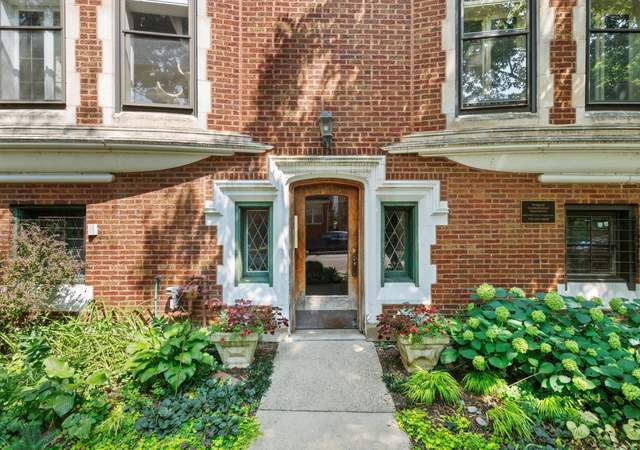 Photo of 6607 N Newgard Ave Unit 2S, Chicago, IL 60626