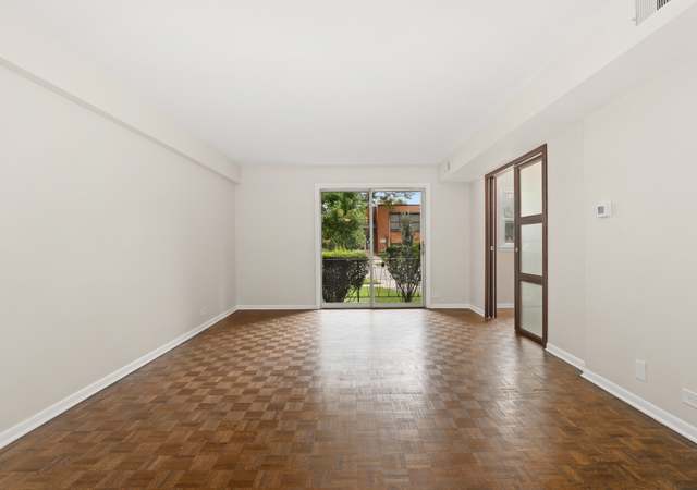 Photo of 5200 Galitz St #101, Skokie, IL 60077