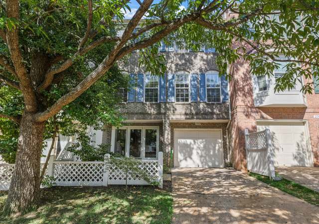 Photo of 2702 Curzon Ct, Vienna, VA 22181