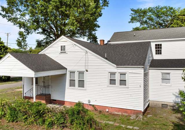 Property at 1237 Portsmouth Blvd, Portsmouth, VA 23704, 3 beds, 2 baths
