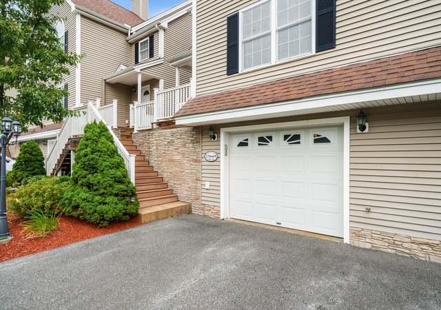 Photo of 112 Pinewood Dr #112, Gardner, MA 01440