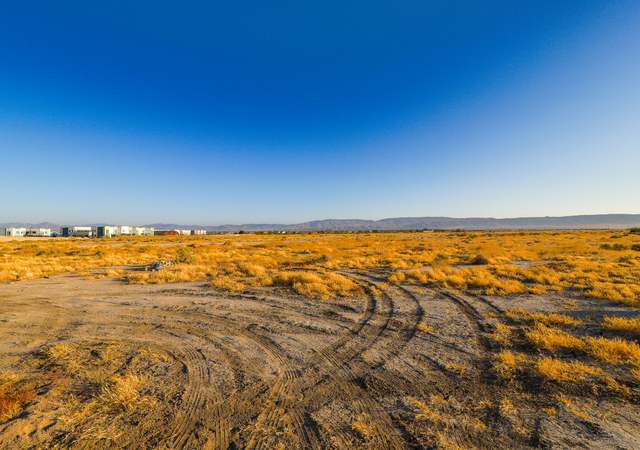 Property at H8 Vic Avenue H8 32nd Stw Ave, Lancaster, CA 93536
