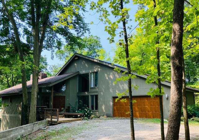Property at 4171 Clotts Rd, Columbus, OH 43230, 4 beds, 3.5 baths
