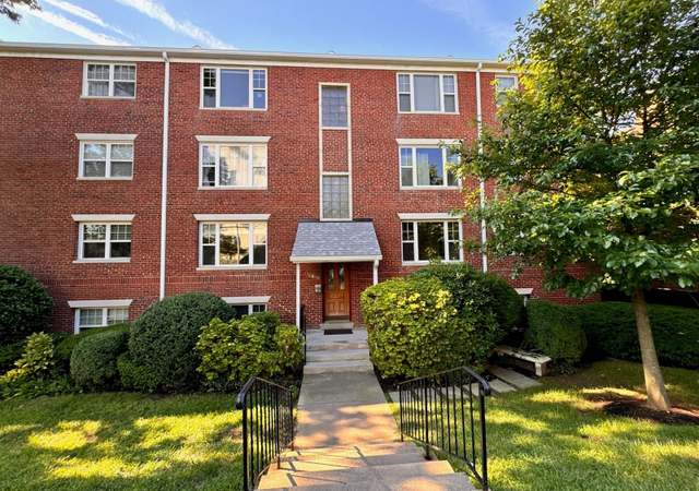 Photo of 1404 12th St N #24, Arlington, VA 22209