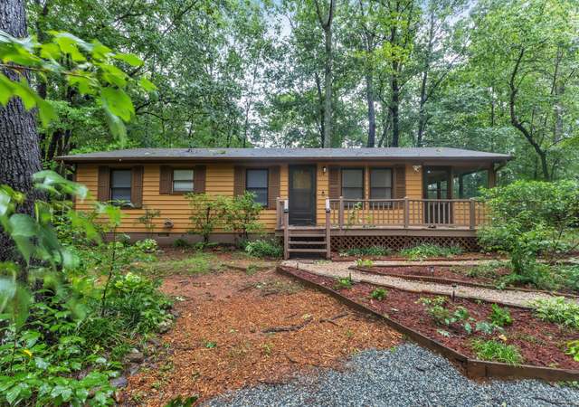 Photo of 114 Cheshire Dr, Hillsborough, NC 27278