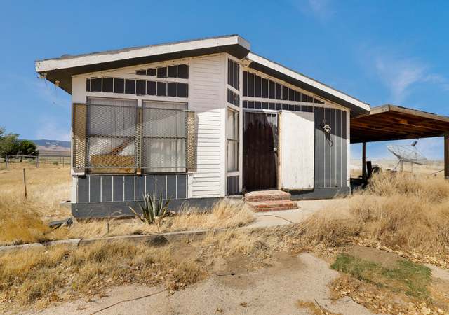 Property at 50206 230th St W, Lancaster, CA 93536, 3 beds, 2 baths