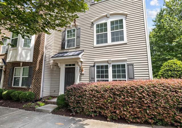 Photo of 9341 Lenox Pointe Dr, Charlotte, NC 28273