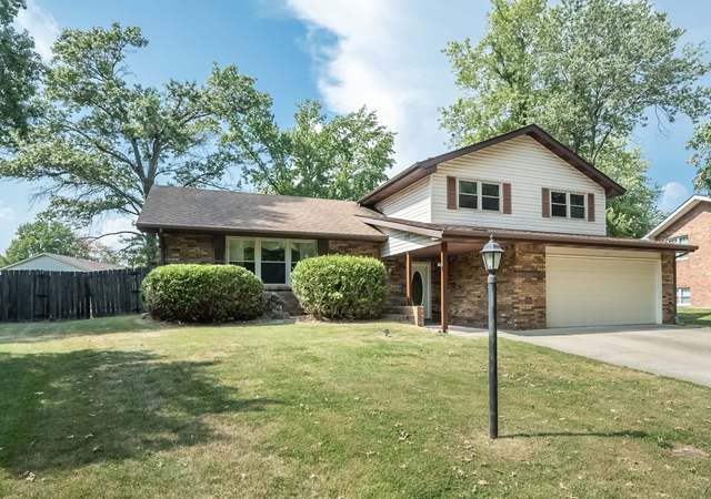 Photo of 125 Twin Lake Dr, Swansea, IL 62226