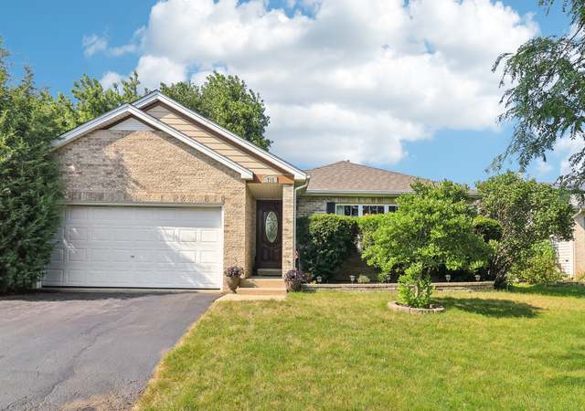 Photo of 716 Ottawa Dr, Round Lake Heights, IL 60073