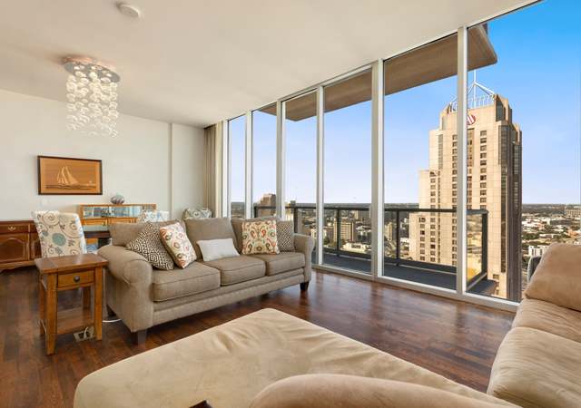 Property at 610 E Market St #2510, San Antonio, TX 78205-2642, 2 beds, 2 baths