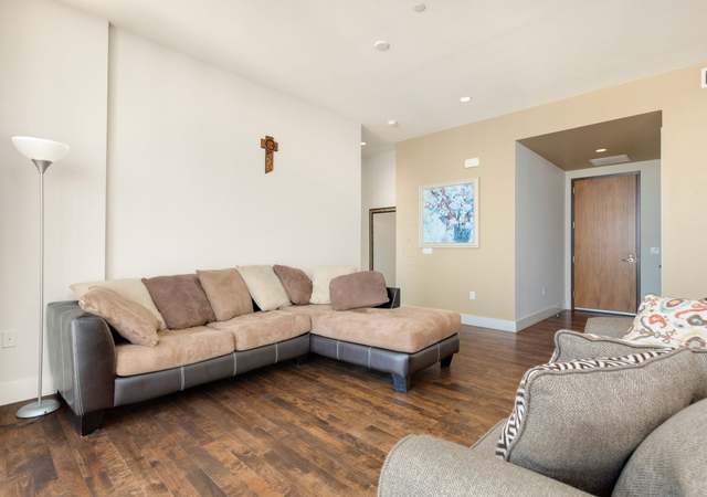 Photo of 610 E Market St #2510, San Antonio, TX 78205-2642