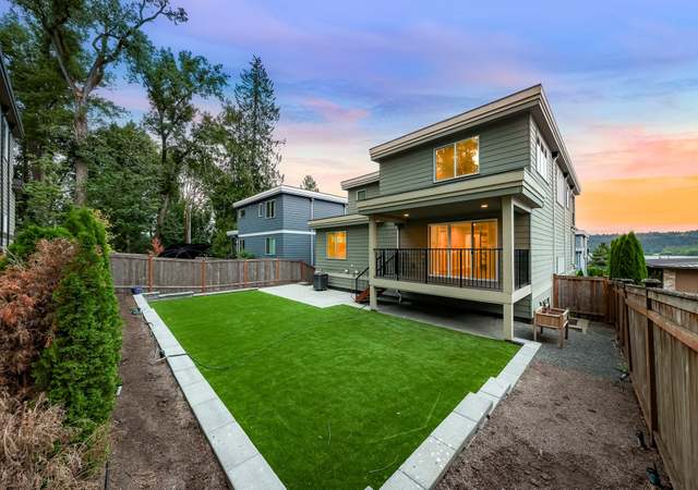 Photo of 4888 194th Ave SE, Issaquah, WA 98027