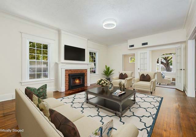 Property at 3818 Brandt St, Houston, TX 77006, 4 beds, 3 baths