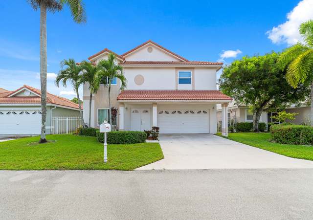 Property at 21320 Sawmill Ct, Boca Raton, FL 33498, 4 beds, 2.5 baths