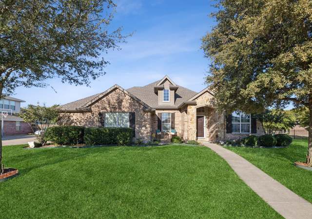 Property at 1600 Stanford Ln, Celina, TX 75009, 4 beds, 3 baths