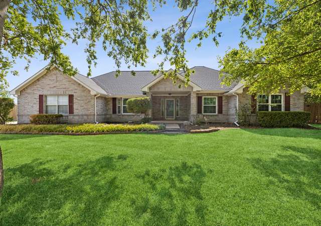 Property at 117 Carrington Dr, Fate, TX 75032, 4 beds, 2 baths