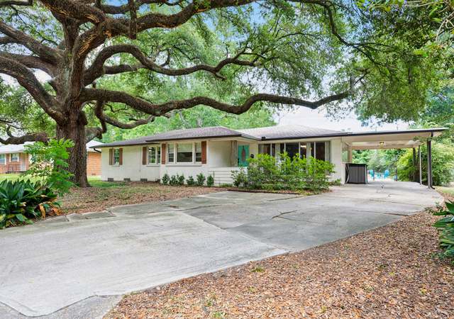 Property at 9653 Mollylea Dr, Baton Rouge, LA 70815, 3 beds, 2 baths