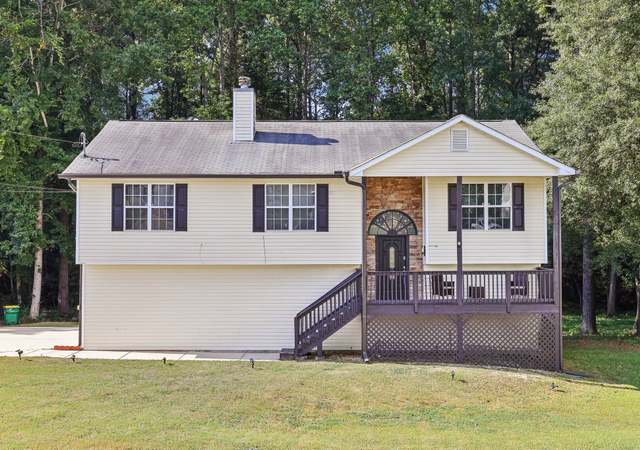 Property at 509 Chestnut Oak Dr, Palmetto, GA 30268, 4 beds, 3 baths