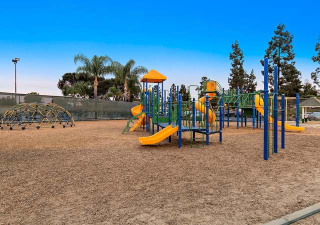 Photo of 17307 Ruette Abeto, San Diego, CA 92127