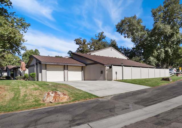 Photo of 17307 Ruette Abeto, San Diego, CA 92127