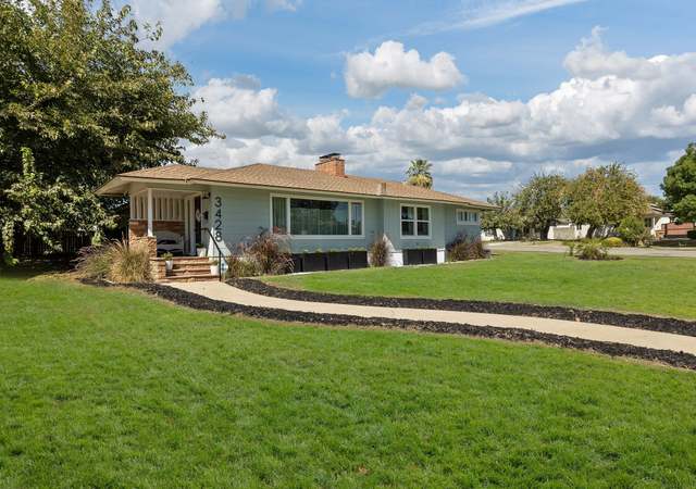 Photo of 3428 La Cresta Dr, Bakersfield, CA 93305