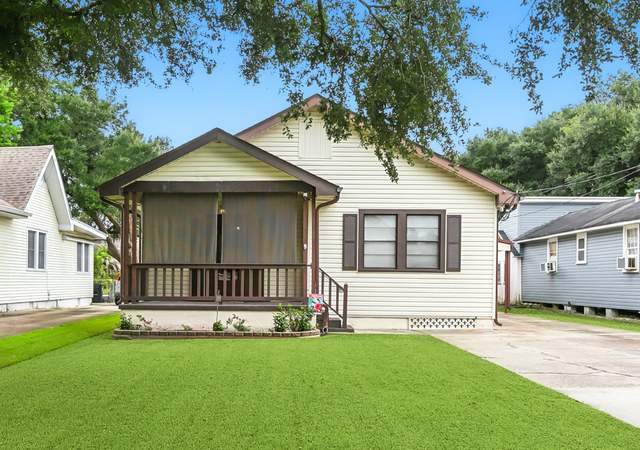 Property at 1534 General Collins Ave, New Orleans, LA 70114, 3 beds, 2.5 baths